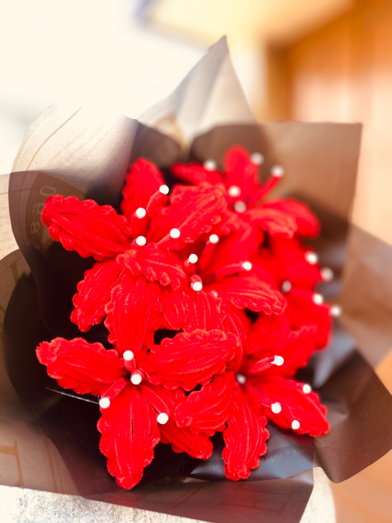 pipe cheaner bouquets (can be cosmetics) - Image 4